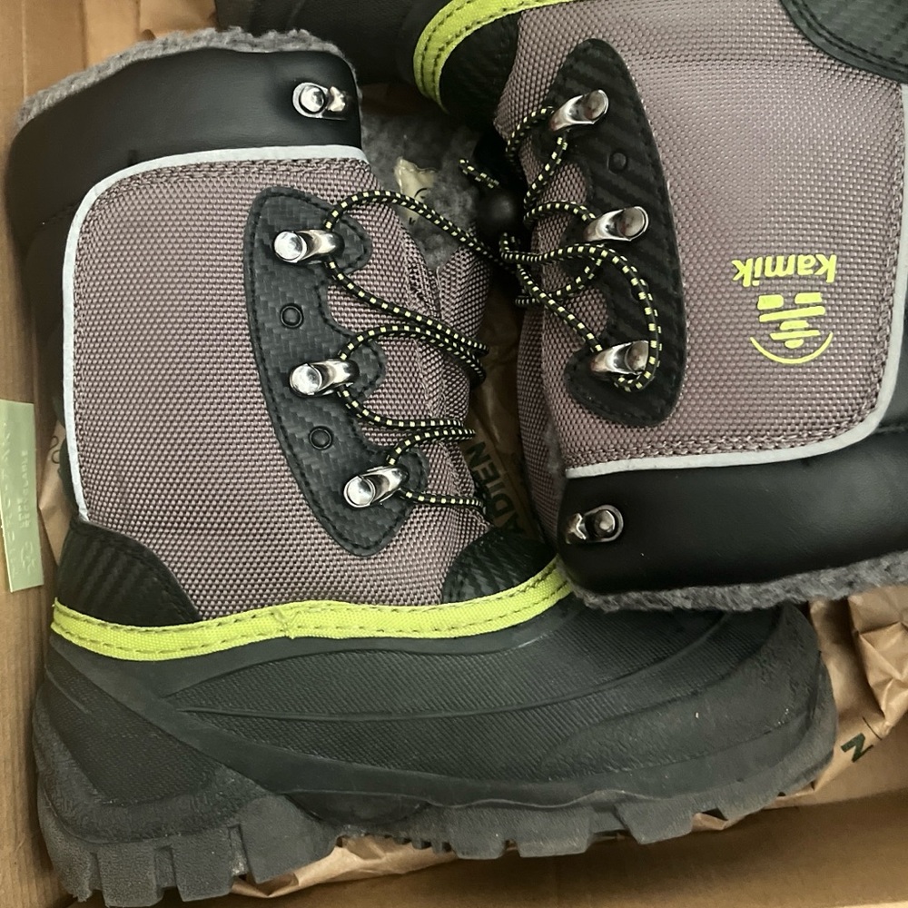 Kamik Kids' Gray and Black Winter Boots